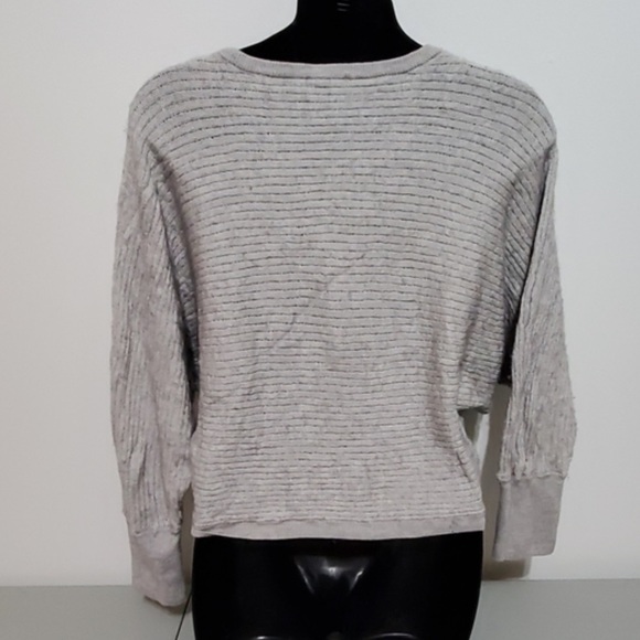 Decjuba Grey Batwing Long Sleeved Top - Picture 5 of 6